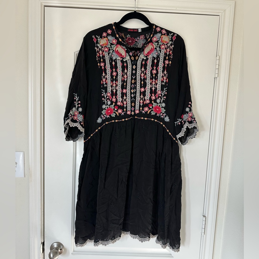 Johnny Was Diega Embroidered Tunic Dress Floral Lace Pink Gray Button Up Summer